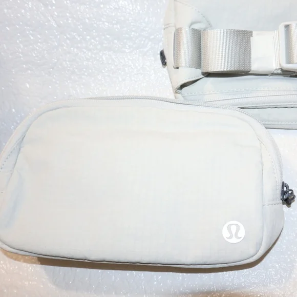 Lululemon Athletica Everywhere Belt Bag Mini Ripstop one size New - Picture 6 of 12